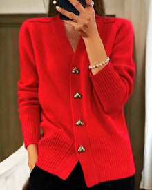 Adele – Weicher Cardigan mit Herzknöpfen – Rot