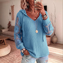 Nemila – Eleganter Strickcardigan MIT Kapuze Und Spitzenbesatz – Himmelblau