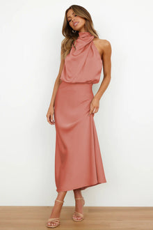 Aukje – Elegantes ärmelloses Maxikleid Aus Satin – Rosa