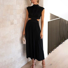 Mallory | Neckholder Ausschnitt Kleid – Schwarz